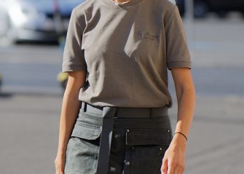 10 Essential Daily Self Care Routines for a Healthy Mind and Body: A Complete Guide