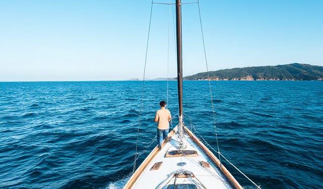 Sail Toward Peace: 10 Transformative Benefits of Yachting for Mental Health